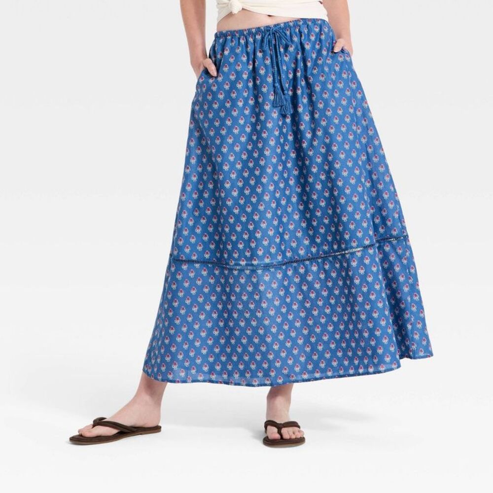 Universal Thread - Women's Maxi Full Skirt - Universal Thread Blue Fl Blue